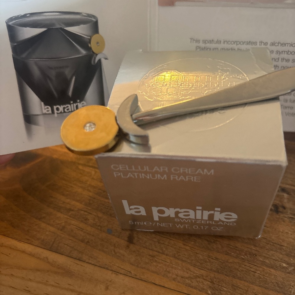 la prairie cellular cream platinum rare and spatula